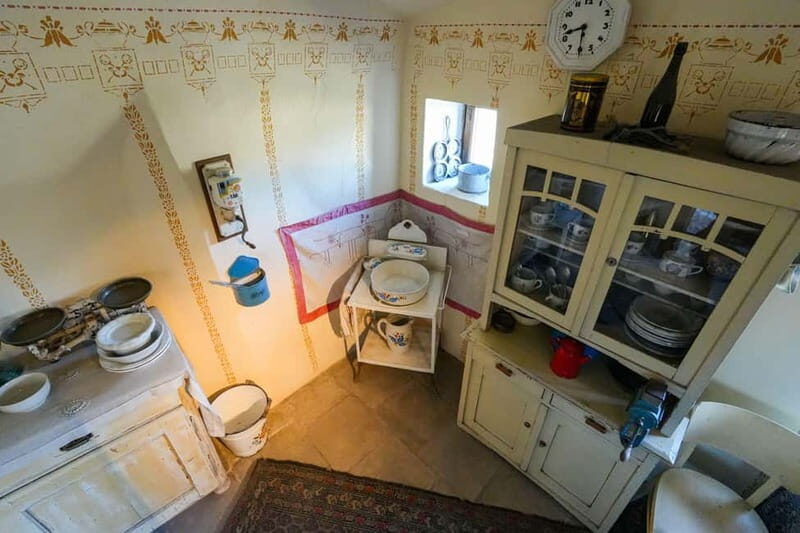 Complete Prague Castle Tour (Small-Group) - Key Points