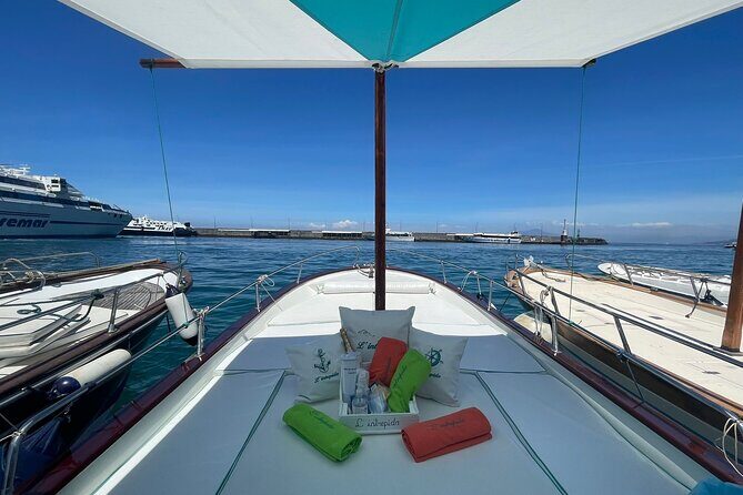 Complete Private Guided Two Hour Tour of the Coast of Capri - A Closer Look at the Tour Experience