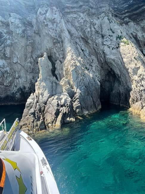 Complete tour of Elba Island - An Overview of the Elba Island Boat Tour