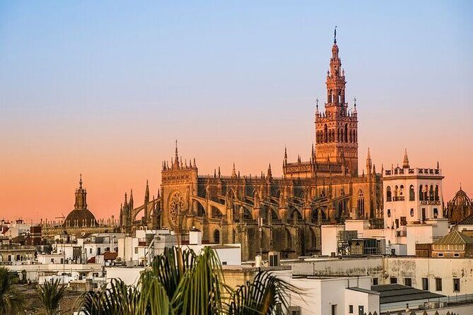 Complete tour to Seville with Tapas Route and hotel pickup - Key Points