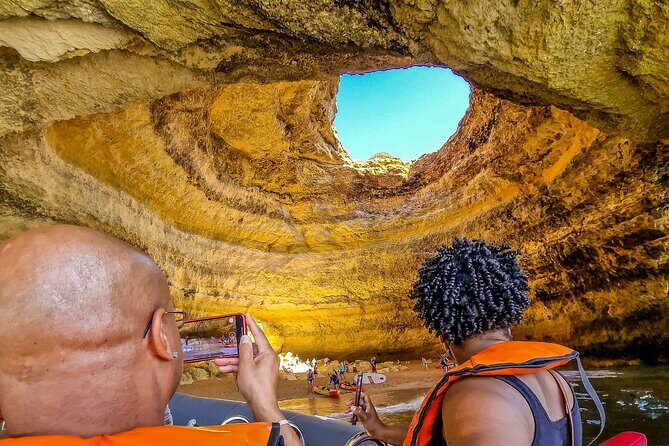 Comporta to Algarve Private Tour with Boat Trip to Benagil caves - Key Points