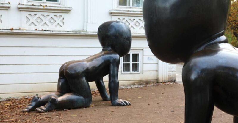 Contemporary art tour in Prague: the works of David erný - An In-Depth Look at the Contemporary Art Experience in Prague