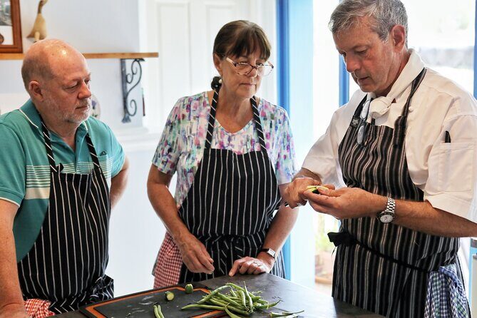 Cook Like A Pro in Taroona - Key Points