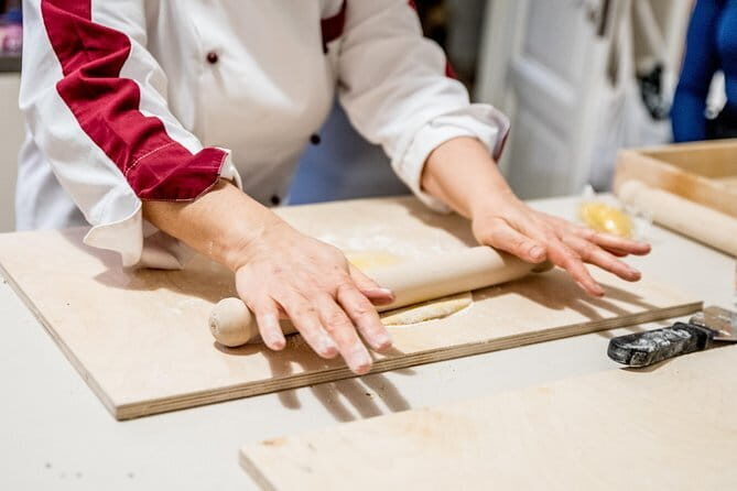 Cooking class and home made pasta in Florence with LA VIVANDIERA! - FAQ