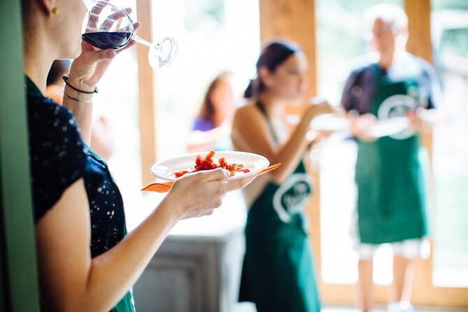 Cooking Class and Lunch at a Tuscan Farmhouse with Local Market Tour from Florence - An In-Depth Look at the Experience
