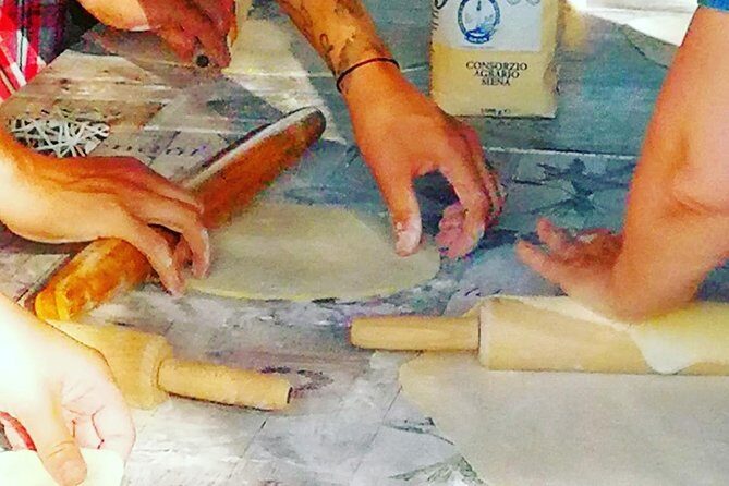 Cooking Class in a Real Tuscan Farmhouse - Key Points