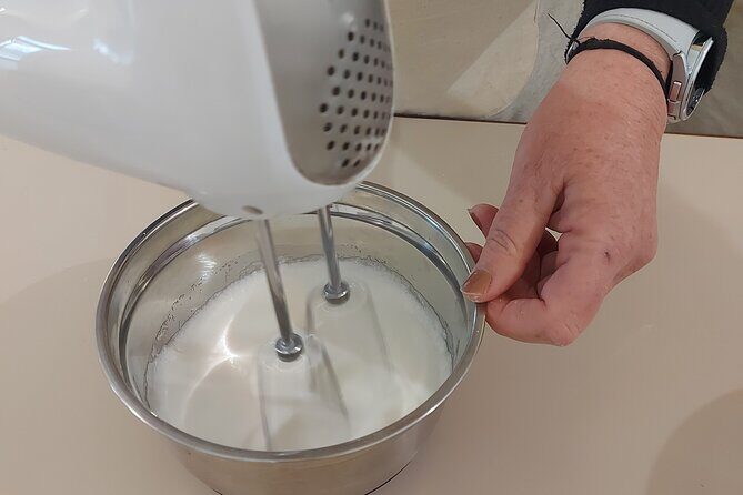 Cooking class with Pasta, mozzarella and Tiramisu with wine - Who Will Love This Experience?