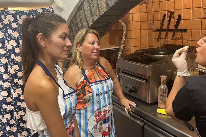 Cooking Class with Private Chef - prepare & enjoy local menu - Authentic Santorini Cooking Experience: A Deep Dive into the Private Chef Class