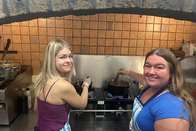 Cooking Class with Private Chef - prepare & enjoy local menu - Key Points