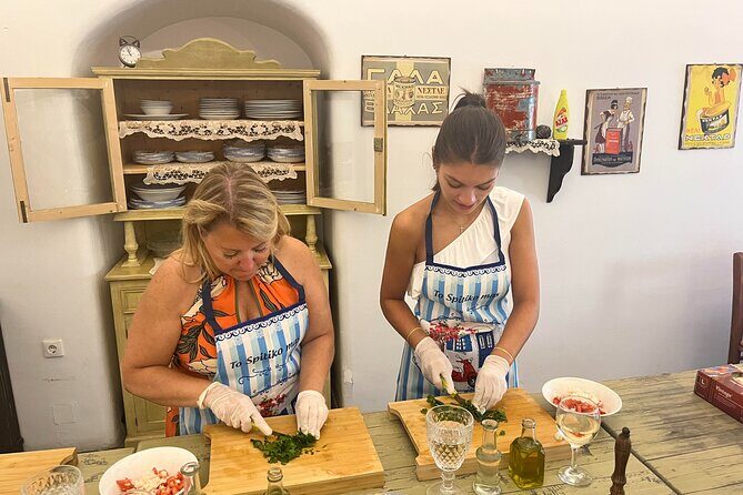 Cooking Class with Private Chef - prepare & enjoy local menu - The Sum Up