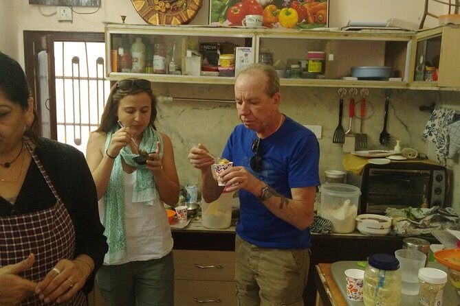 Cooking Demonstration + Meals and interaction Workshop - An In-Depth Look at the Agra Cooking Class