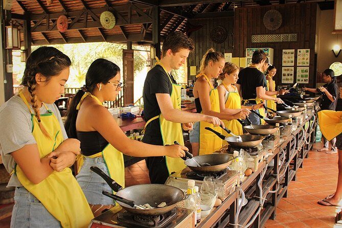 Cooking Experience at Lanta Thai Cookery School From Koh Lanta - Key Points