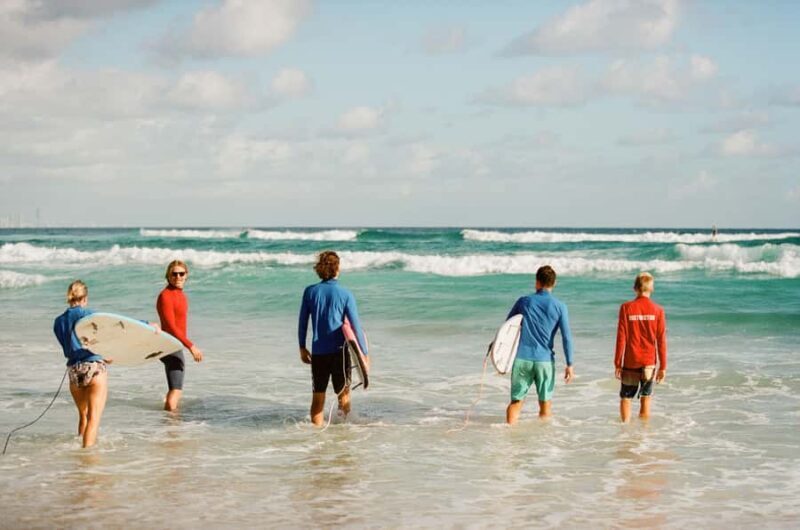 Coolangatta: Adult Group Surf Lesson Kirra, Gold Coast (+13) - Key Points