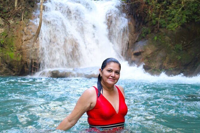 "Copalitilla" Waterfalls from Huatulco - Authenticity and Cultural Touches