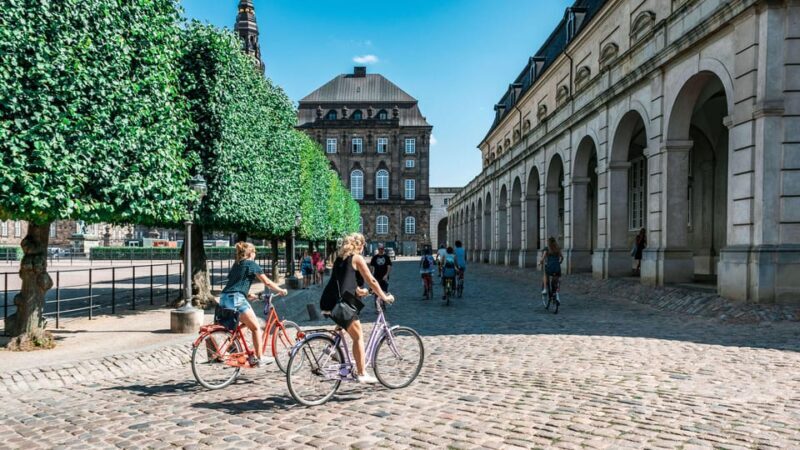 Copenhagen: 3-hour Private Guided Bike Tour - An In-Depth Look at the Copenhagen Bike Tour