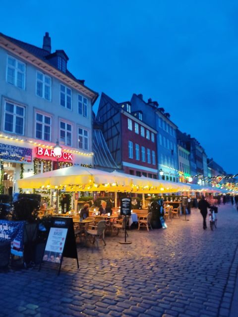 Copenhagen: Christmas Charm Walking Tour with Holiday Beer - Key Points