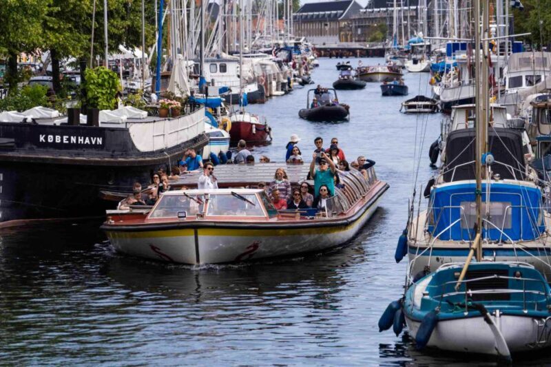 Copenhagen: Classic Canal Tour & The Harbour - Why Choose This Canal Tour?