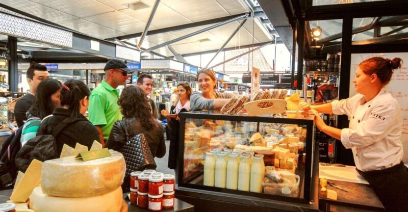 Copenhagen: Guided Culinary Walking Tour with Food Tastings - Starting Point and First Impressions