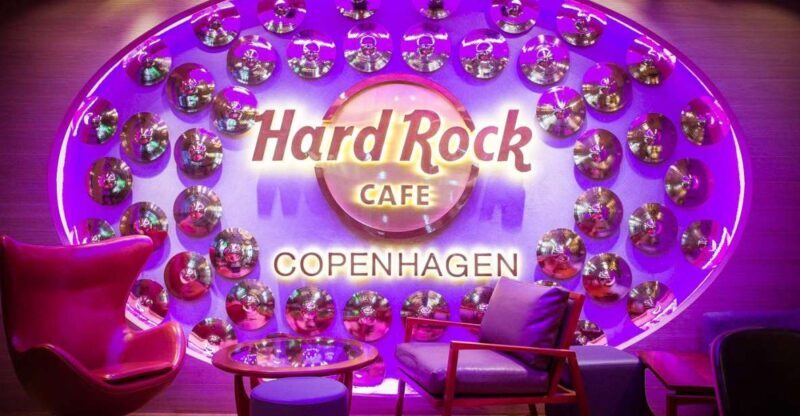 Copenhagen: Hard Rock Cafe with Set Menu for Lunch or Dinner - Welcome to the Hard Rock Experience in Copenhagen