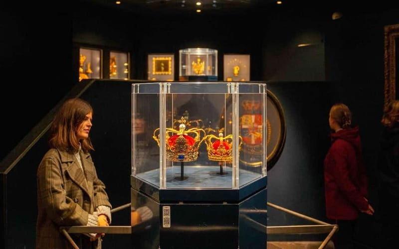 Copenhagen: Rosenborg and Christiansborg Palaces Tour in Spanish - Final Thoughts