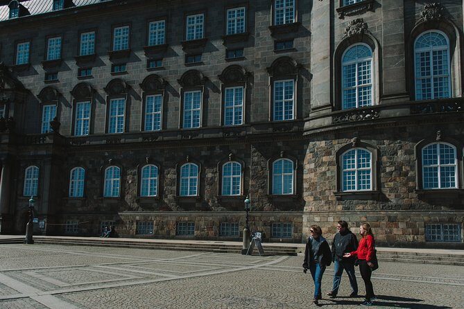 Copenhagen Walking Tour: Highlights and Hygge w/Lunch - Lunch and Local Tastes