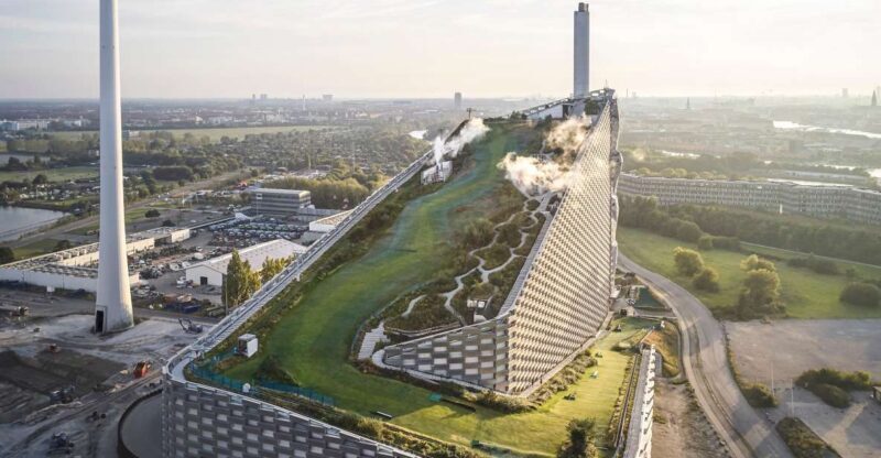 CopenHill Ski Pass Including Rental Gear - What to Expect at CopenHill