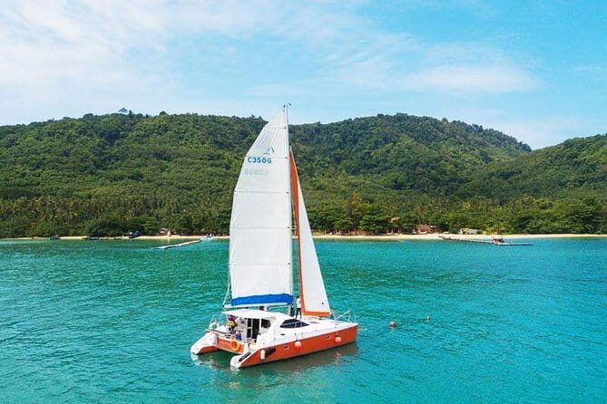 Coral, Racha and Maithon Island Luxury Yacht Charter For 15 Person From Phuket - Key Points