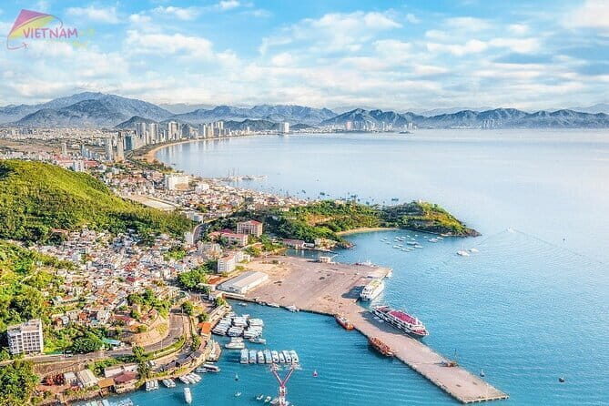 Coral Reef Snorkeling and Floating Bar Party from Nha Trang - An Overview of the Experience