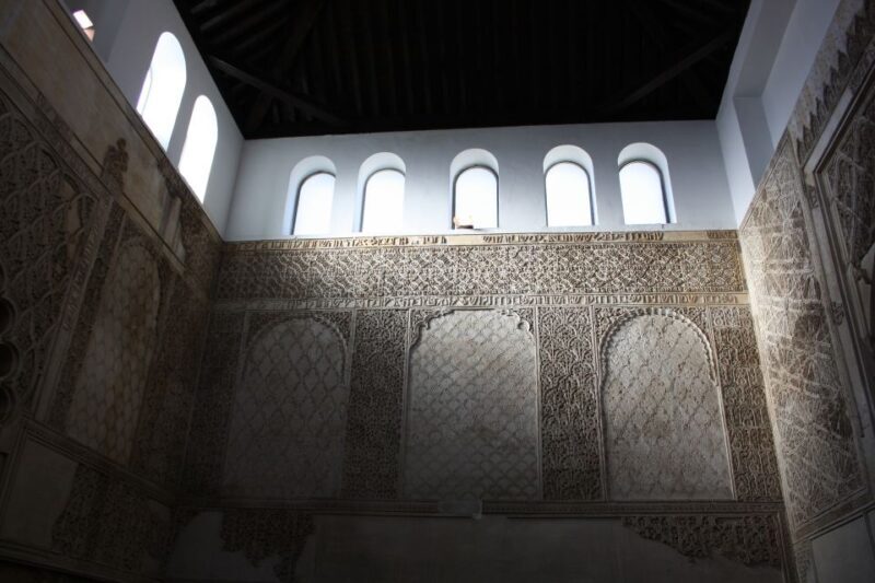Córdoba: Alcázar and Jewish Quarter 2-Hour Guided Tour - Why Choose This Tour?