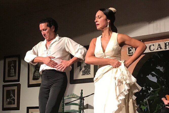 Cordoba Flamenco Show at Tablao El Cardenal with a Drink - The Experience in Detail