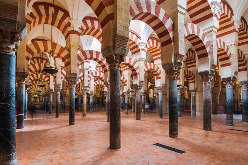 Córdoba Guided Tour of the Mosque, Jewish Quarter & Alcazar - Key Points