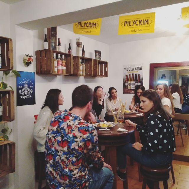 Córdoba: Local Wine Tasting Evening - A Cozy Dive into Córdoba’s Wine Scene