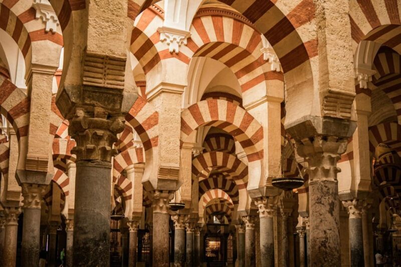 Cordoba: Mosque-Cathedral and Jewish Quarter Guided Tour - Key Points