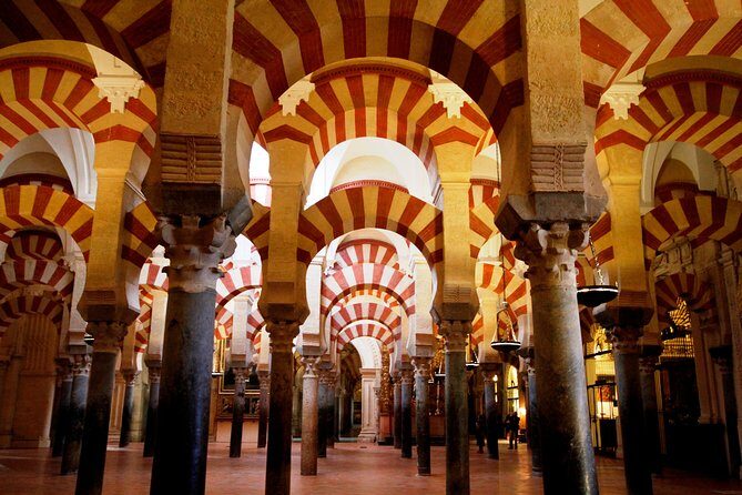 Cordoba Mosque & Jewish Quarter Guided Tour with tickets - The Itinerary in Detail
