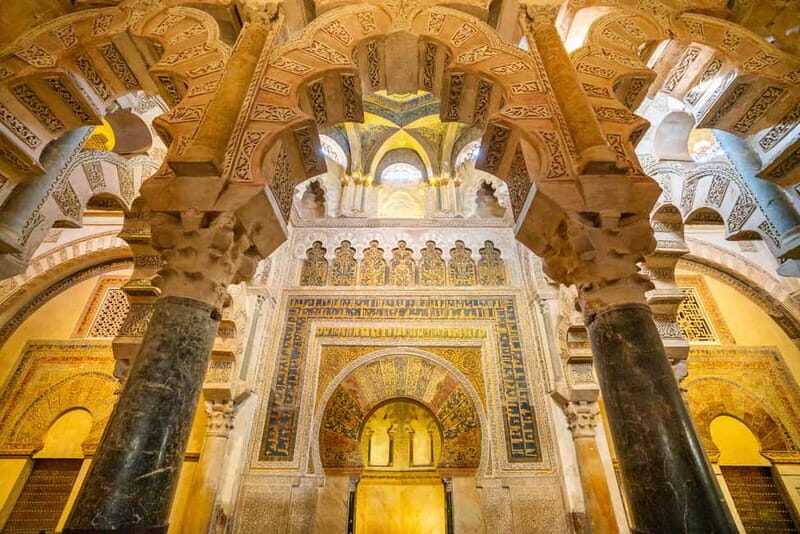 Córdoba: Mosque, Jewish Quarter & Tour with Ticket - Key Points