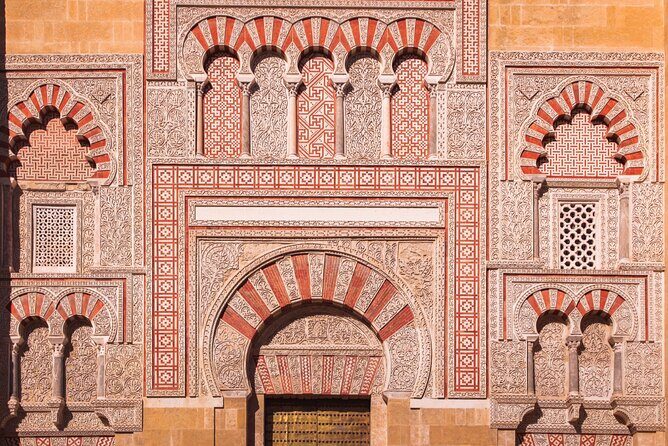 Córdoba Scavenger Hunt and City Highlights Walking Tour - An In-Depth Look at the Córdoba Scavenger Hunt and Walking Tour