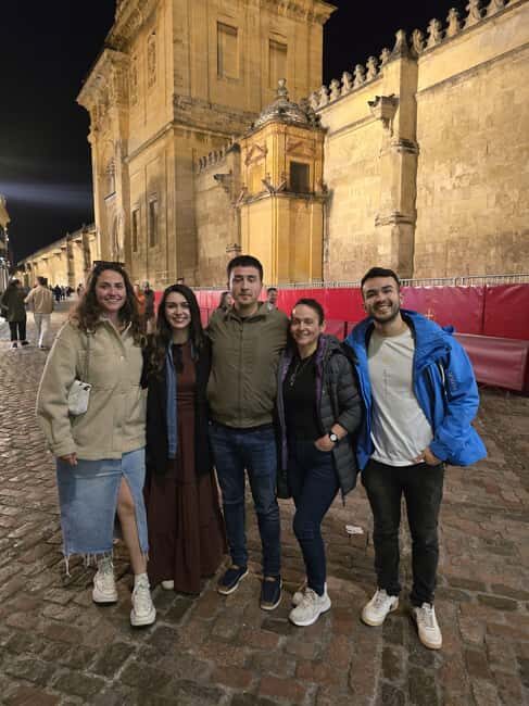Córdoba: Tour of the Mosque-Cathedral, the Roman Bridge, and the Jewish Quarter. - Key Points