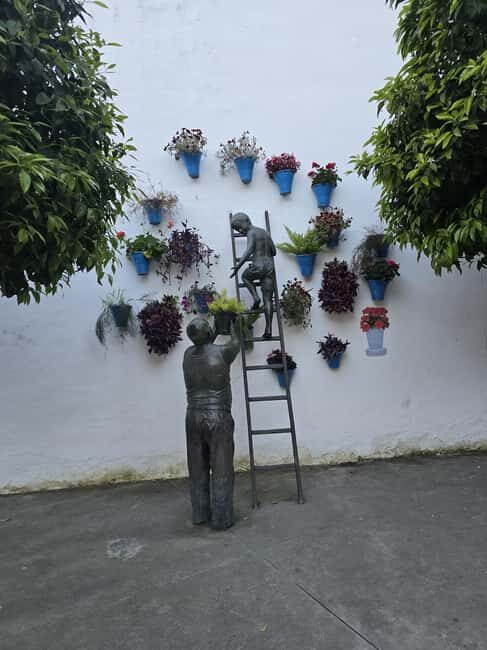 Córdoba: Tour of the Mosque-Cathedral, the Roman Bridge, and the Jewish Quarter. - FAQ