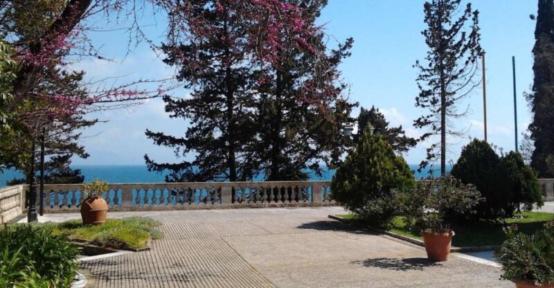 Corfu: Achilleon Palace and Kanoni Private Tour - Key Points