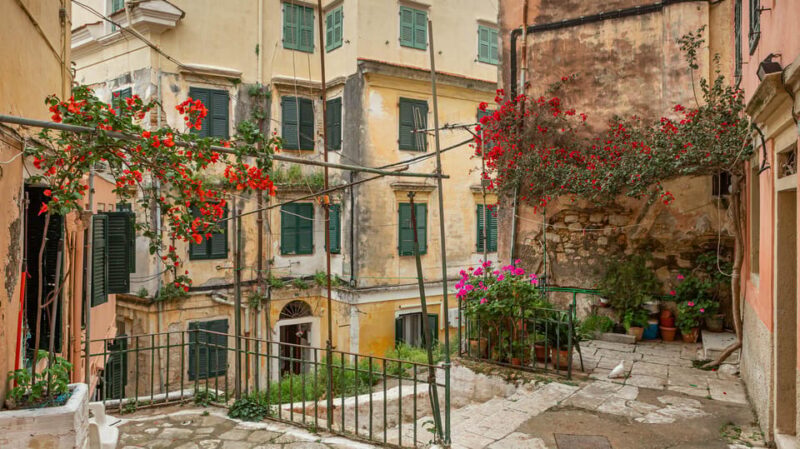 Corfu: Old Town Guided Walking Tour Small Group - Key Points