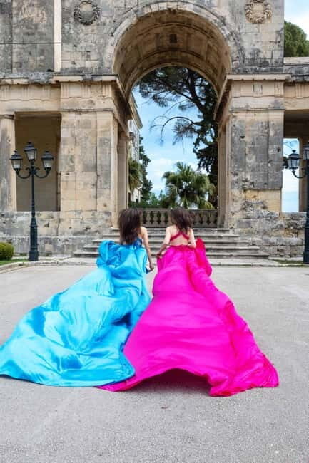 Corfu: Old Town Photoshoot in Flying Dress - An In-Depth Look at the Corfu Old Town Photoshoot in Flying Dress