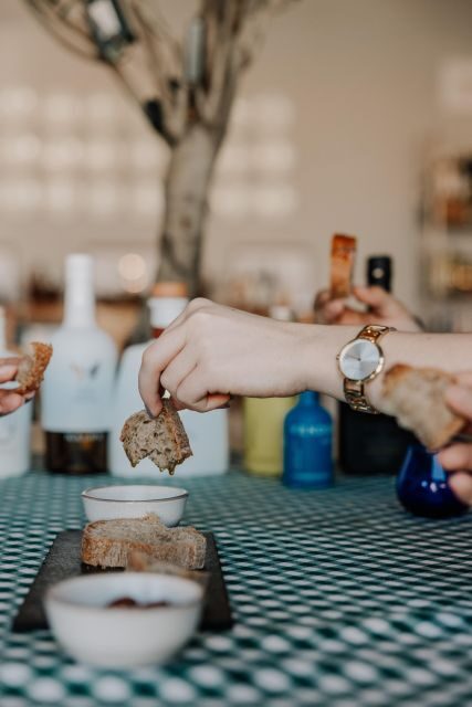 Corfu: Olive Oil tasting from 4 regions of Greece - An In-Depth Look at the Olive Oil Tasting Experience