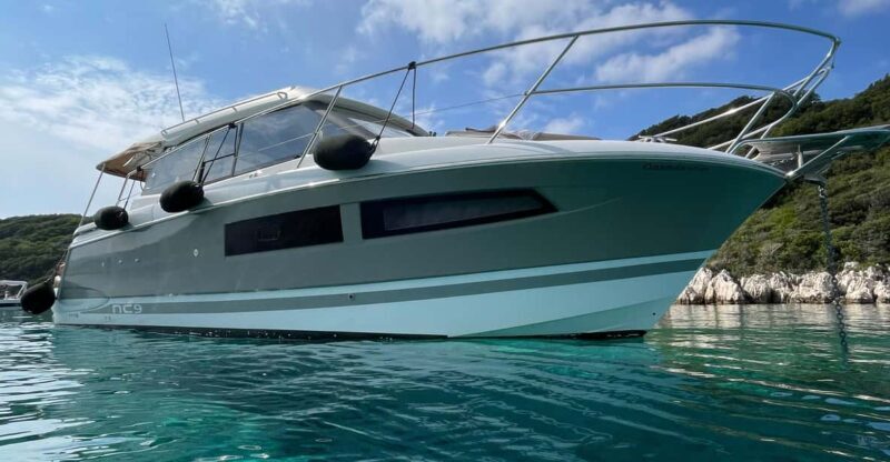 Corfu : Private Motor-Yacht Cruise with Corfu Town Views - Key Points