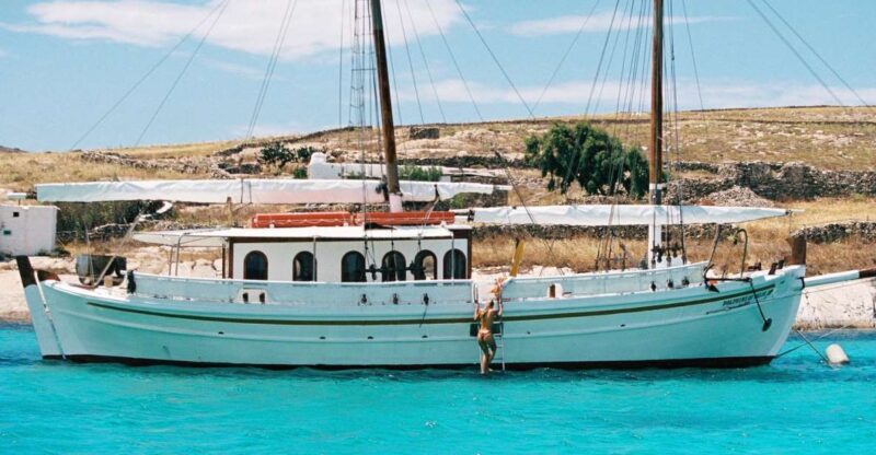 Corfu Town: Full-Day Cruise with Lunch, Drinks & Swim Stops - An Overview of the Experience