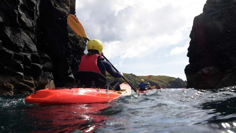 Cornwall: Guided Sea Kayak Tour with Photos - Discover Cornwalls Coastline from a New Perspective with a Guided Sea Kayak Tour