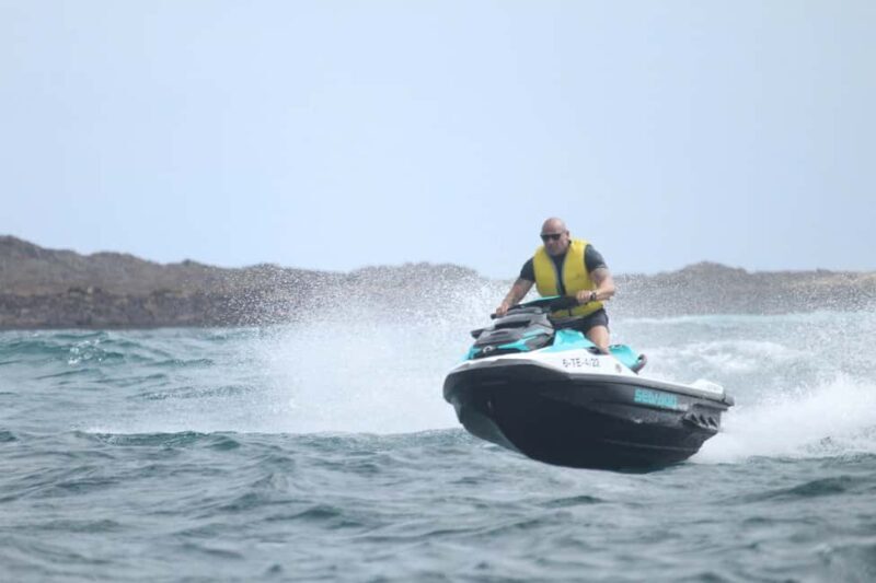 Corralejo: Power Jetski Experience - An In-Depth Look at the Power Jetski Experience