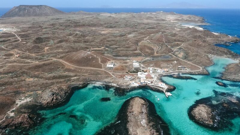 Corralejo: Return Ferry Ticket to Lobos Island Fuerteventura - Exploring the Main Highlights