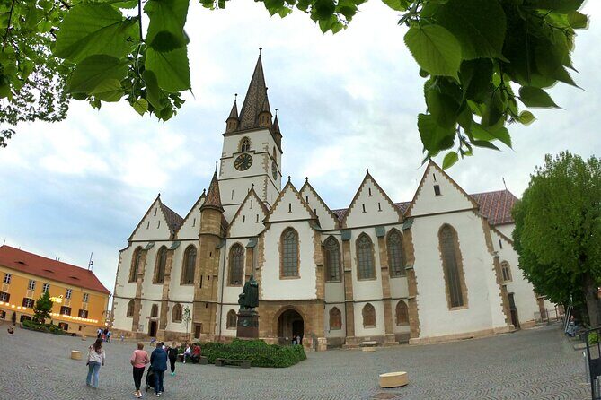 Corvin Castle & Sibiu - private tour from Brasov - The Sum Up