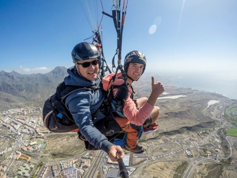 Costa Adeje: Tandem Paragliding Flight - An In-Depth Look at the Paragliding Experience
