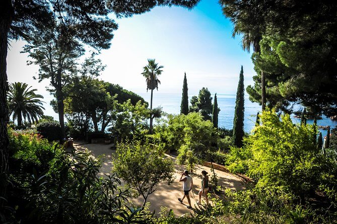 Costa Brava & Medieval Village Small Group Tour Including Lunch - Who Is This Tour Best For?